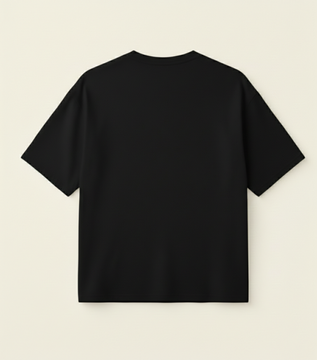 OVERSIZED BLACK TEE