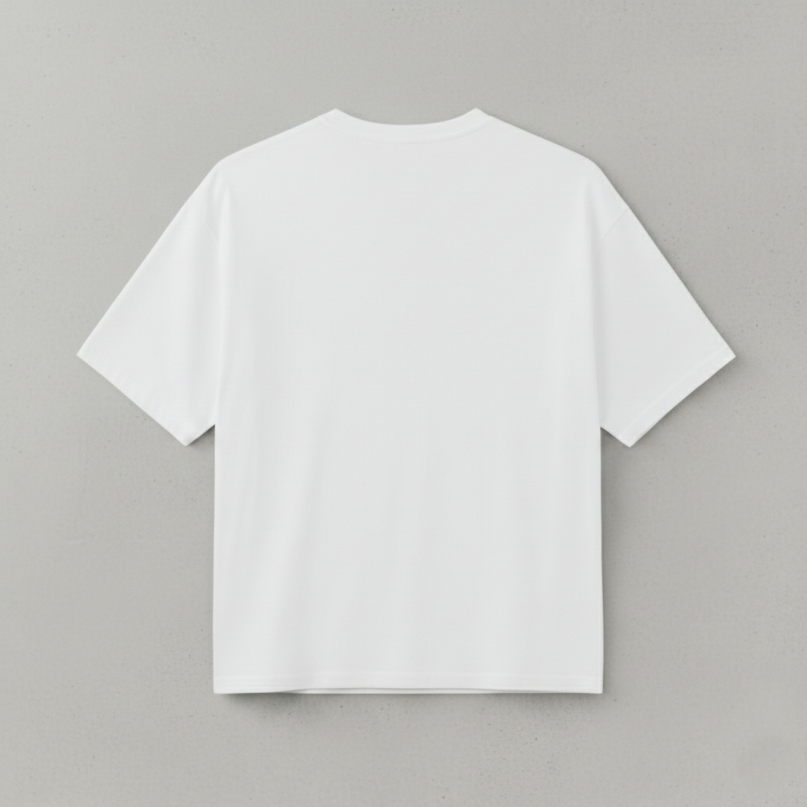 OVERSIZED WHITE TEE
