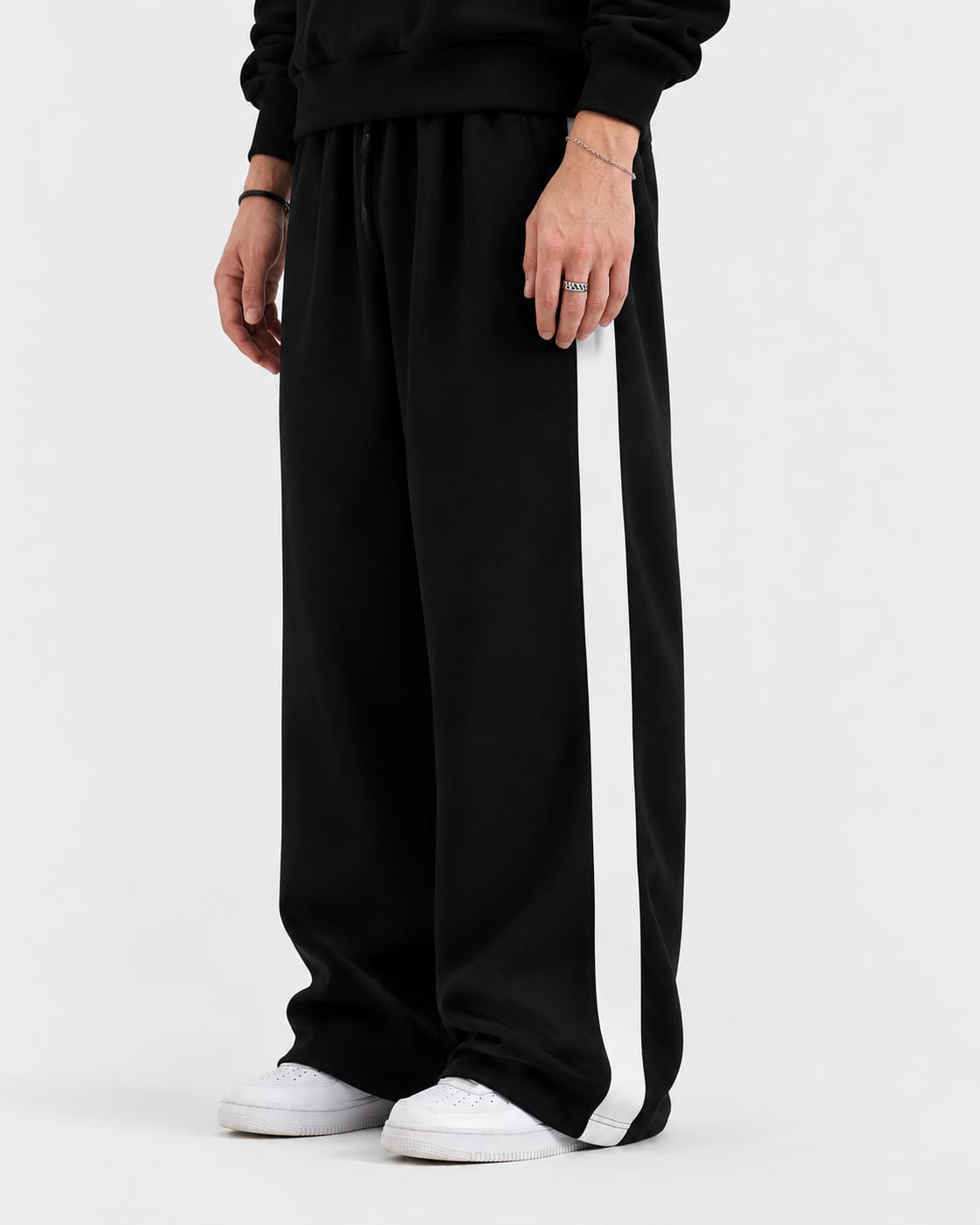 NORTH-SOUTH LOOSE FIT TROUSER